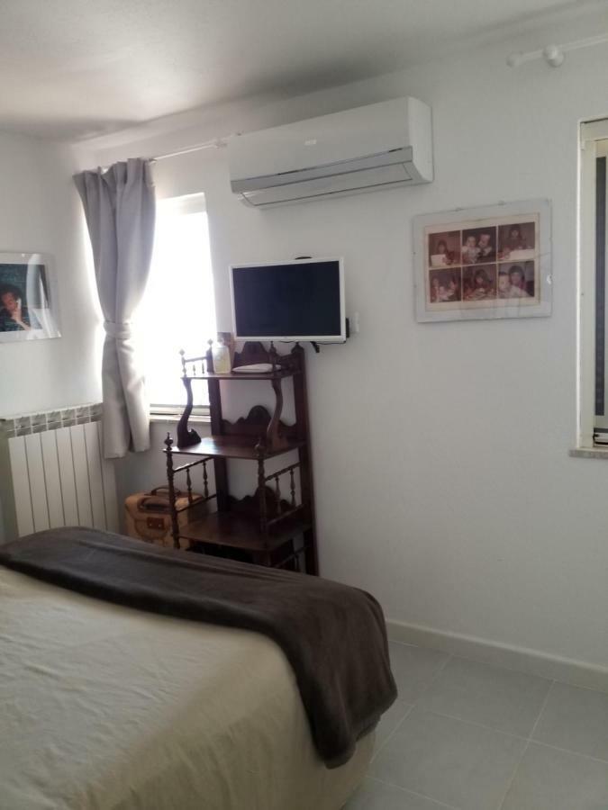 הוילה סן ניקולה ארצ'לה La Terrazza Sull Isola Di Dino מראה חיצוני תמונה