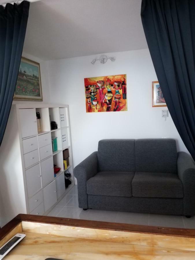 הוילה סן ניקולה ארצ'לה La Terrazza Sull Isola Di Dino מראה חיצוני תמונה